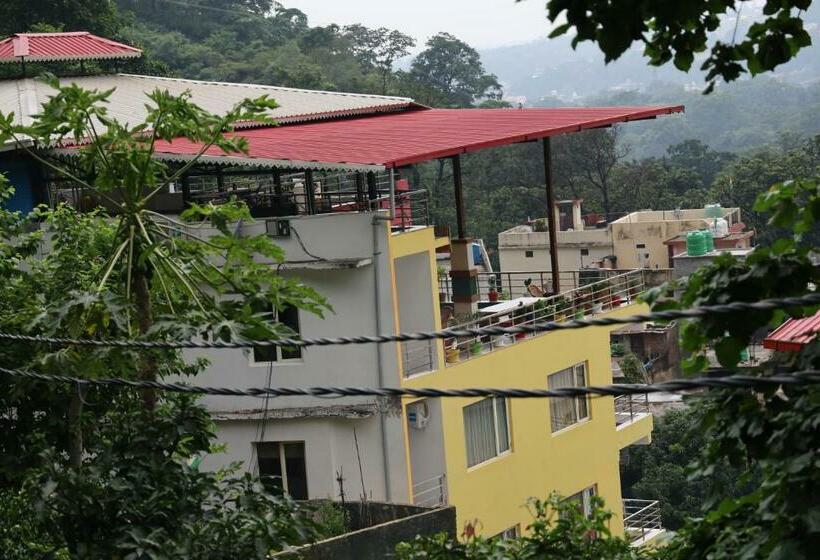 Стандартный Номер Кровать Кинг, Cordelia Inn By Devpaga Hotels Pvt Ltd