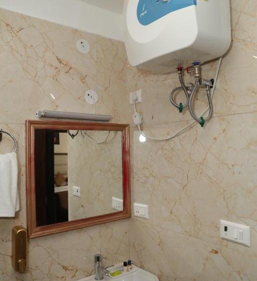 Номер Deluxe, Cordelia Inn By Devpaga Hotels Pvt Ltd