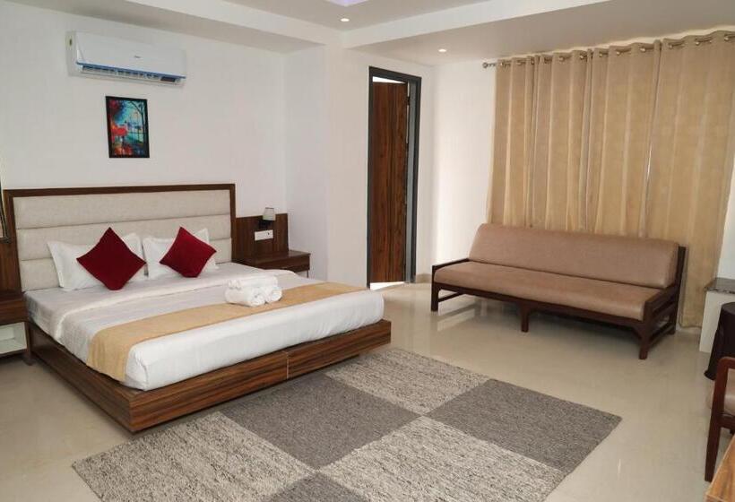 Стандартный Номер Кровать Кинг, Cordelia Inn By Devpaga Hotels Pvt Ltd