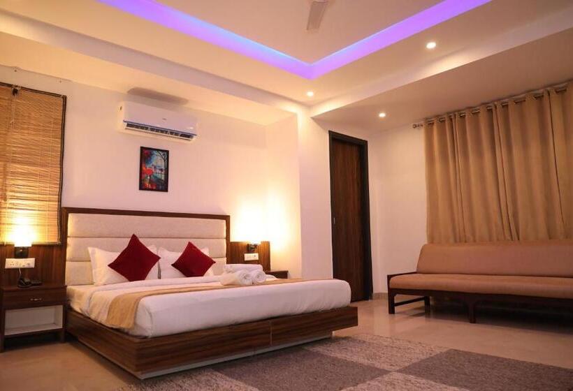 Стандартный Номер Кровать Кинг, Cordelia Inn By Devpaga Hotels Pvt Ltd