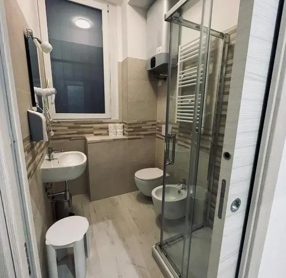 اتاق استاندارد با سرویس بهداشتی مشترک, B&b San Siro 139