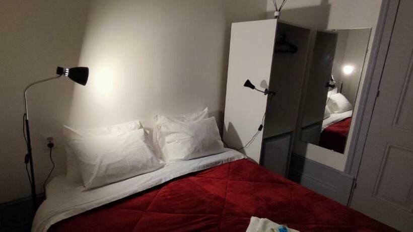 اتاق استاندارد با سرویس بهداشتی مشترک, Vila Santa Cruz Guest House