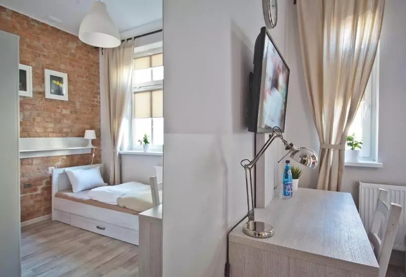 スタンダードシングルルーム, Apartamenty Leszno
