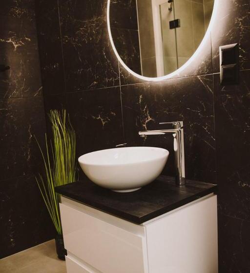 اتاق خانوادگی, Apartamenty Leszno