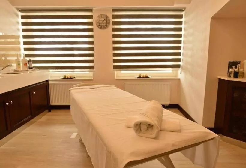 デラックスルーム, Ea Hotel Atlantic Palace