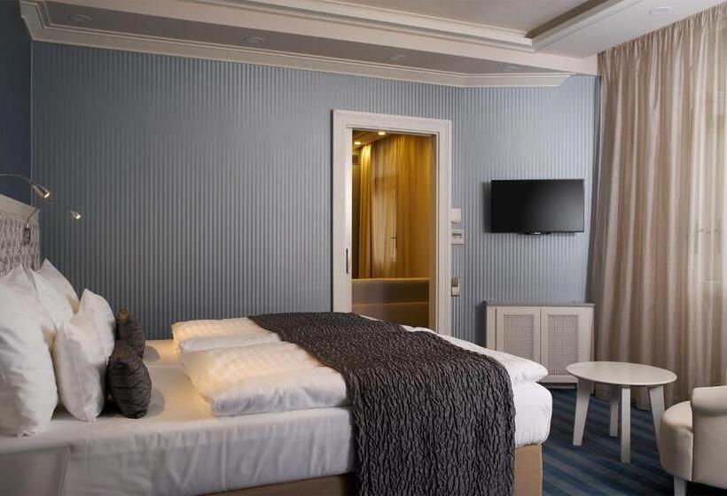 Люкс Повышенной Комфортности, Ea Hotel Atlantic Palace