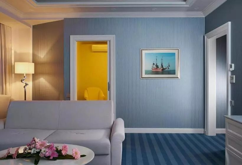 デラックススイート, Ea Hotel Atlantic Palace