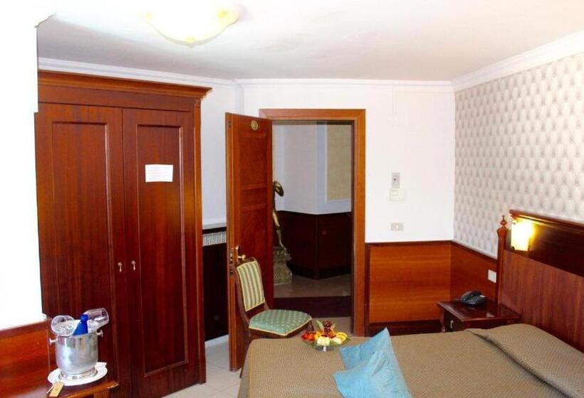 اتاق خانوادگی, Balconata 2.0 Banqueting & Accommodations