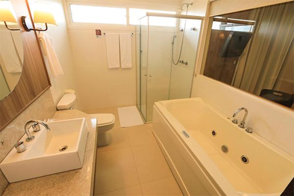 발코니 수피리어 룸, Bormon