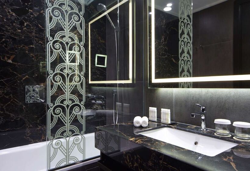 חדר סטנדרט, Doubletree By Hilton Hotel Minsk