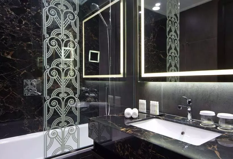 スタンダードルーム, Doubletree By Hilton Hotel Minsk