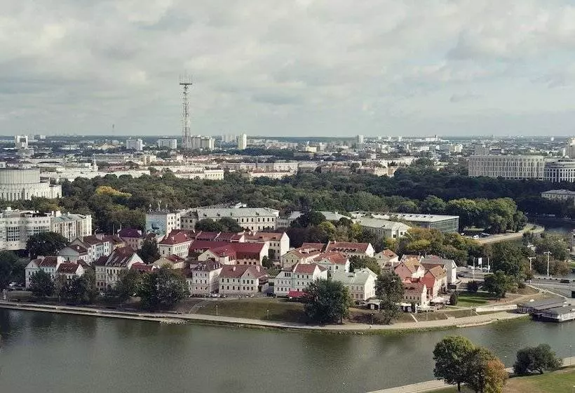 ダブルベッドスタンダードルーム, Doubletree By Hilton Hotel Minsk