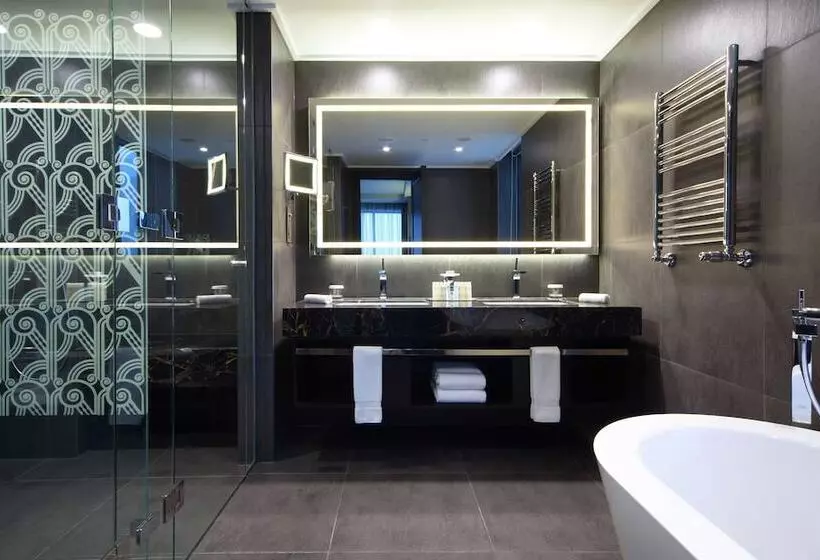 スイート, Doubletree By Hilton Hotel Minsk