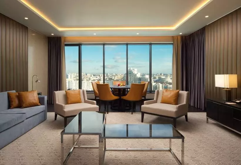 スイート, Doubletree By Hilton Hotel Minsk