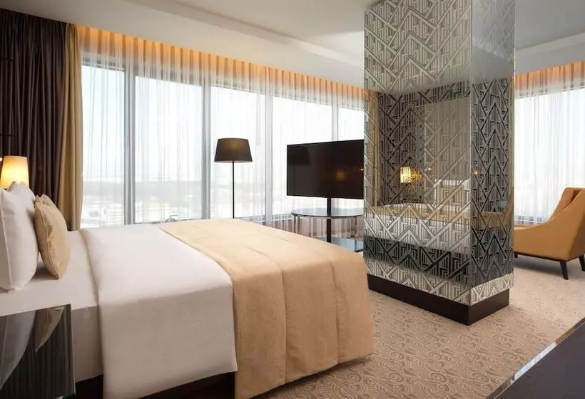 スイート, Doubletree By Hilton Hotel Minsk