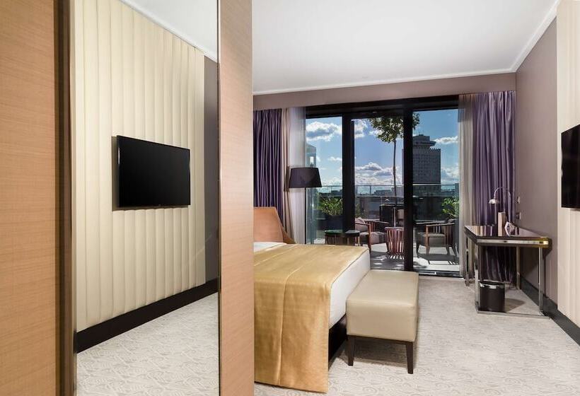 חדר סטנדרט מיטה זוגית, Doubletree By Hilton Hotel Minsk