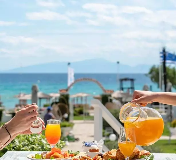 コンフォートトリプルルーム, Georgalas Sun Beach Resort