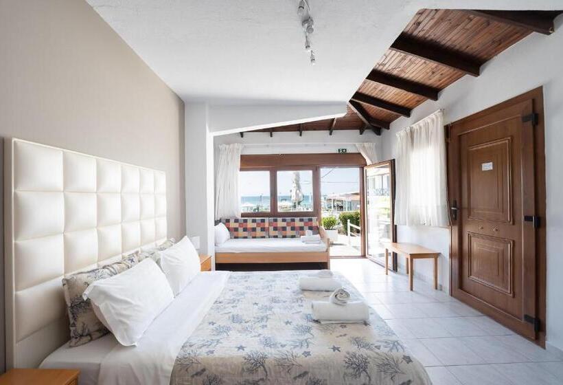 غرفة كومفورت ثلاثية, Georgalas Sun Beach Resort