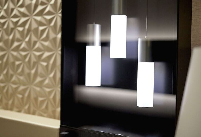 Номер Executive, Hilton Tallinn Park