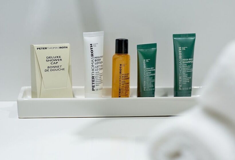 Люкс Deluxe Кровать Кинг, Hilton Tallinn Park