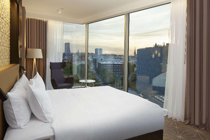 Люкс Кровать Кинг, Hilton Tallinn Park