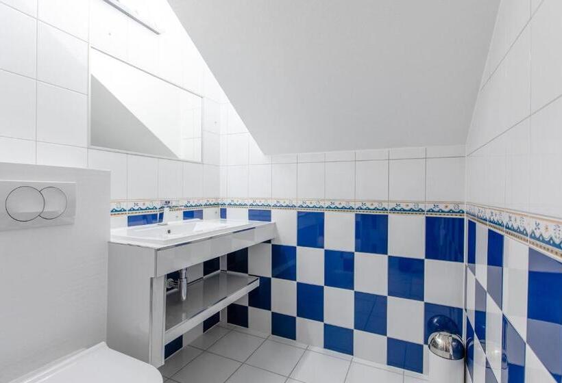 バルコニー付き1ベッドルームアパートメント, Hoff Dom Przy Morzu