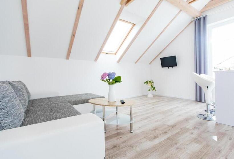 バルコニー付き1ベッドルームアパートメント, Hoff Dom Przy Morzu