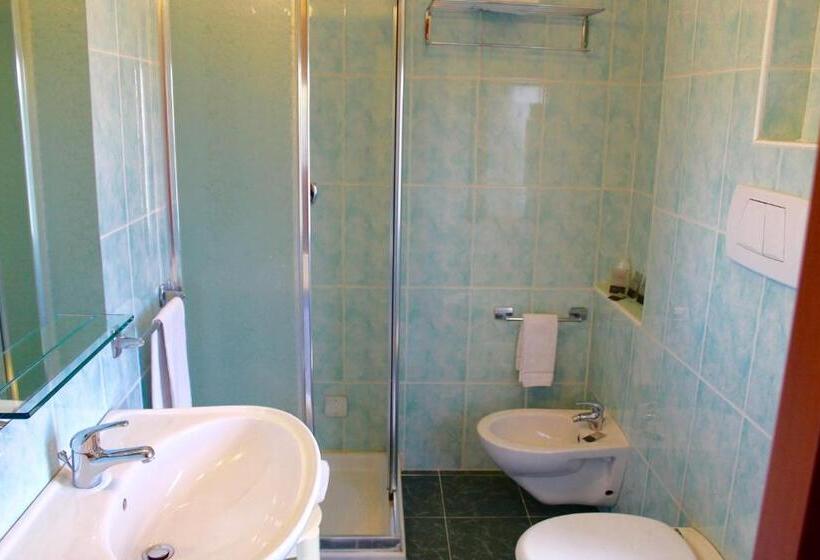 اتاق اکونومی یک تخته, Balconata 2.0 Banqueting & Accommodations