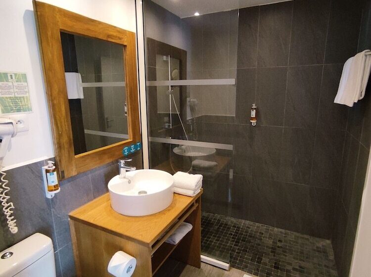 חדר סופריור, Exsel Victoria