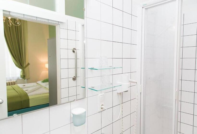 豪华房间, Very Central, 5 Min To City Center, Self Check In