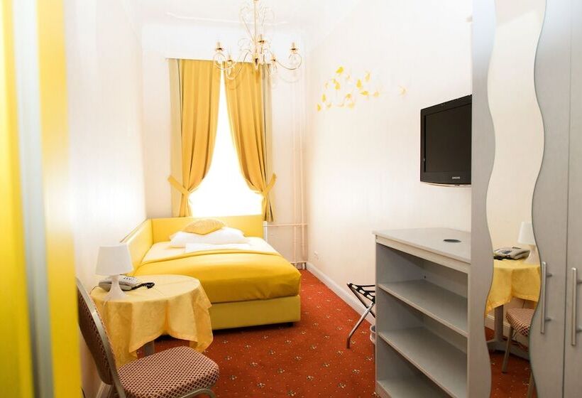 标准间, Very Central, 5 Min To City Center, Self Check In