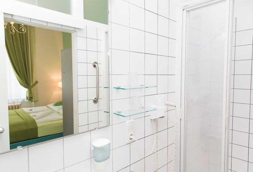 豪华房间, Very Central, 5 Min To City Center, Self Check In