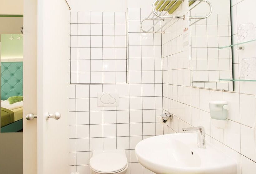 豪华房间, Very Central, 5 Min To City Center, Self Check In