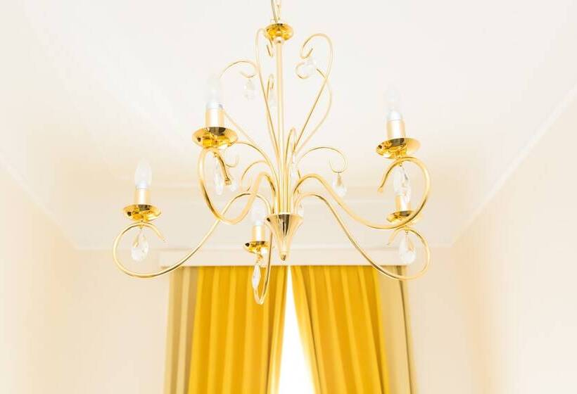 豪华房间, Very Central, 5 Min To City Center, Self Check In