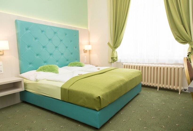 豪华三人间, Very Central, 5 Min To City Center, Self Check In