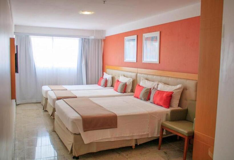 标准三人间, Royal Urban Macae