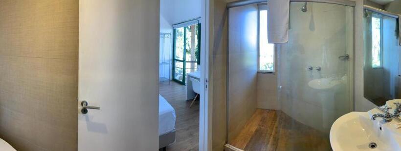 سوئیت پریمیوم, Sant  Martre