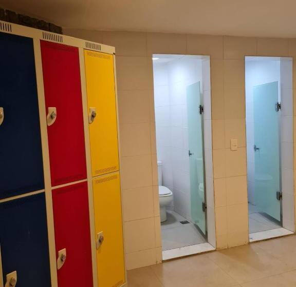 اتاق استاندارد با سرویس بهداشتی مشترک, Sant  Martre