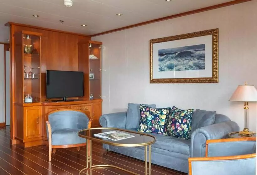 エクゼクティブスイート, Sunborn London Yacht