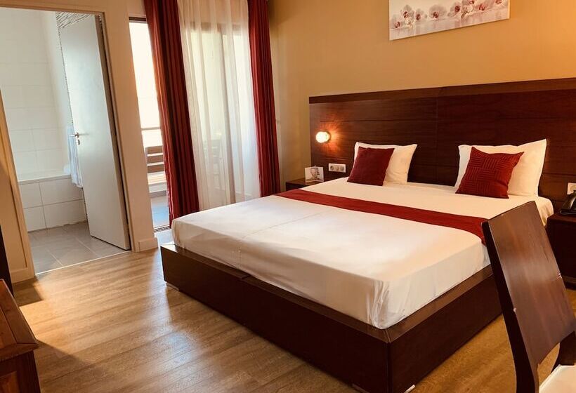 חדר סטנדרט מיטה זוגית, Tulip Inn Sainte Clotilde, La Réunion