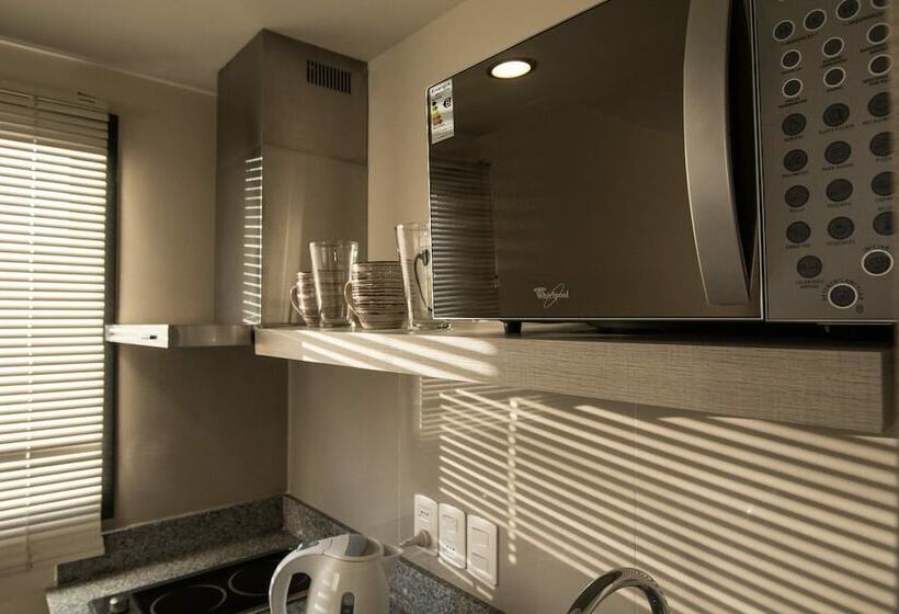 דירת חדר, Mercosur Universitas