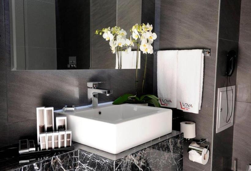 اتاق لوکس با تخت بزرگ, Yalova Lova Hotel & Spa Yalova