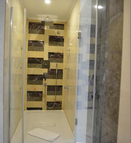 سوئیت با وان آب گرم, Yalova Lova Hotel & Spa Yalova