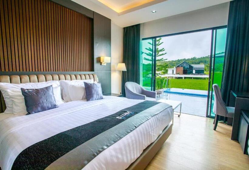 キングサイズベッドのスタンダードルーム, Pim Pool Villa Nan