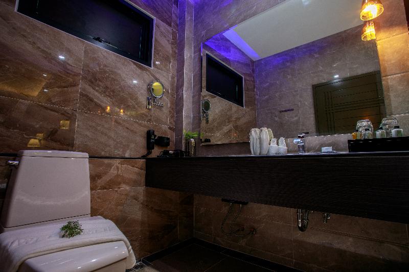 キングサイズベッドのスタンダードルーム, Pim Pool Villa Nan