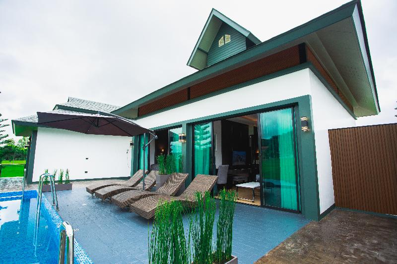 带大床的标准间, Pim Pool Villa Nan