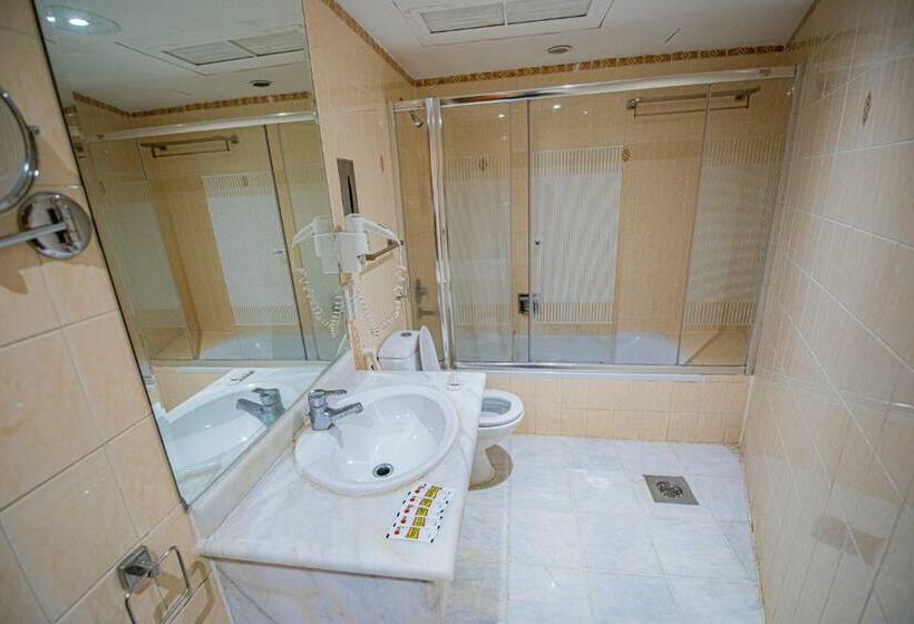 Habitació Triple Basic, فندق مسك ام القرى Misk Umm Al Qura