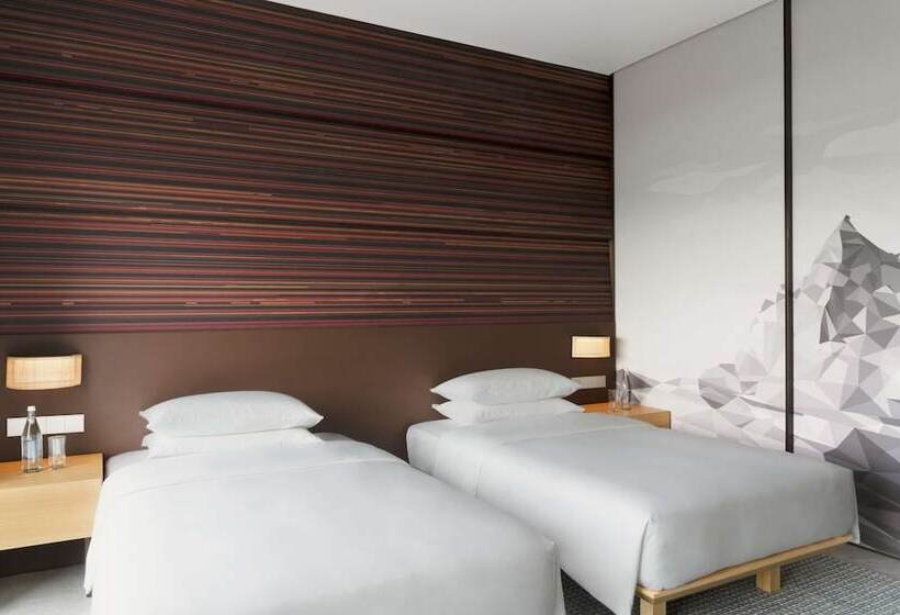 חדר סטנדרט עם נוף, Hyatt Centric Kota Kinabalu