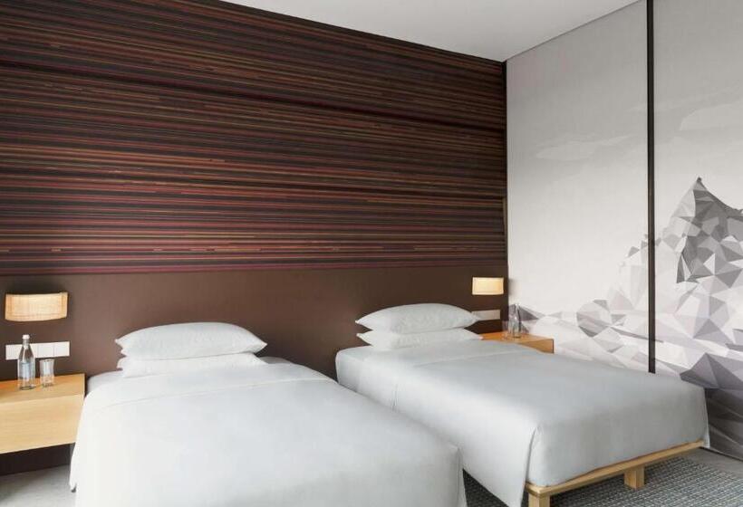 חדר סטנדרט, Hyatt Centric Kota Kinabalu