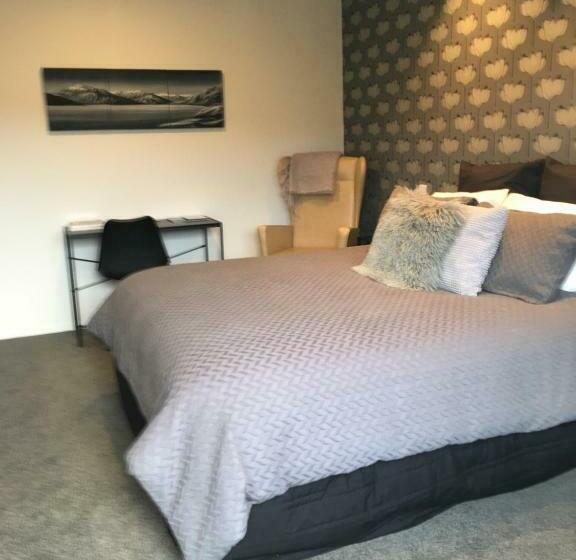 Номер Deluxe, Lakeview Terrace Accommodation